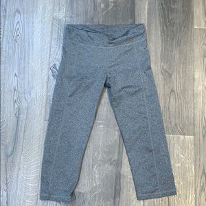 gray dry fit capris
